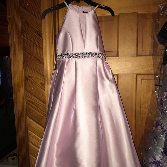 NWT Satin Pink with Rhinestone - Picture 4 of 4